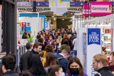 英国伦敦书展览会展会现场图片