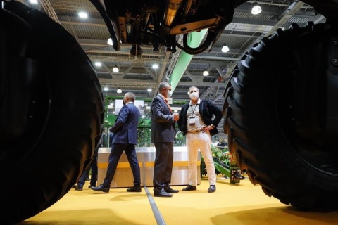 俄罗斯莫斯科农业机械展览会展会现场图片