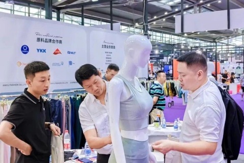 上海国际运动时尚潮服展展会现场图片