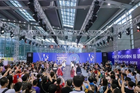 上海国际运动时尚潮服展展会现场图片