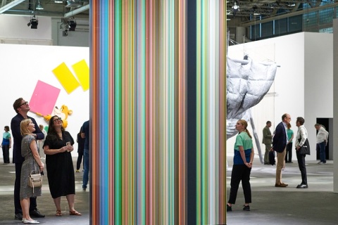 巴塞尔艺术展展会现场图片