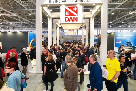 意大利博洛尼亚潜水展展会现场图片