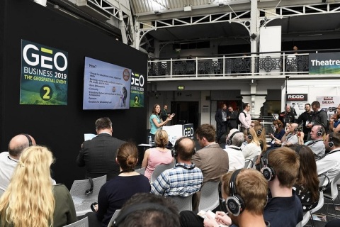 英国伦敦地理测绘展览会展会现场图片