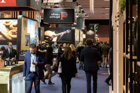 法国巴黎葡萄酒、红酒、烈酒展览会展会现场图片