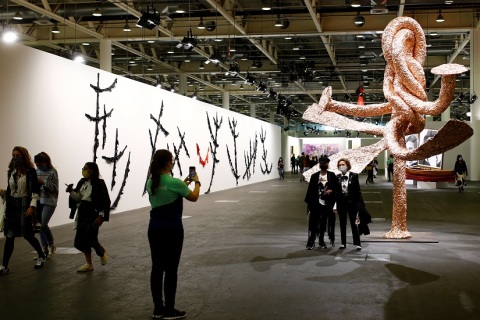 巴塞尔艺术展展会现场图片