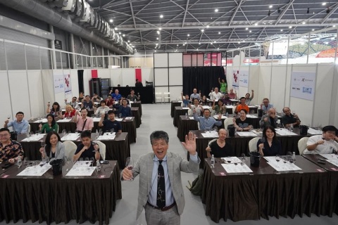 新加坡葡萄酒、红酒、烈酒展览会展会现场图片