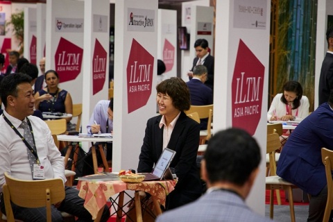 新加坡亚太豪华旅游展览会展会现场图片