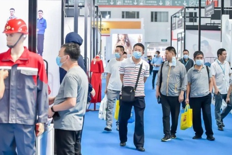 青岛国际职业装团服展览会展会现场图片