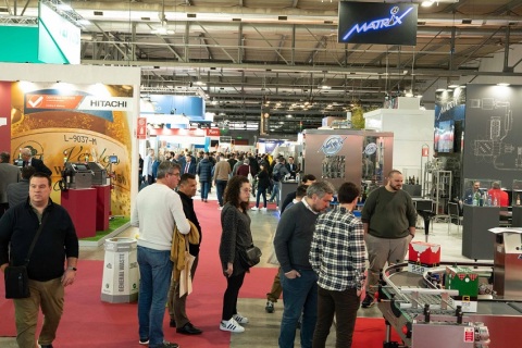 意大利米兰葡萄酒酿造及装瓶机械展览会展会现场图片