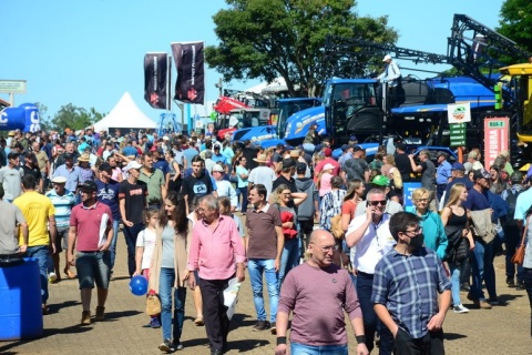 阿根廷农业、畜牧业、农业机械展览会展会现场图片