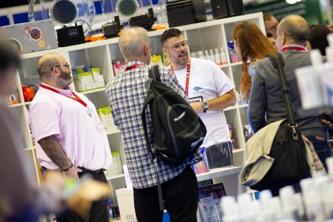 英国伯明翰宠物用品展览会展会现场图片