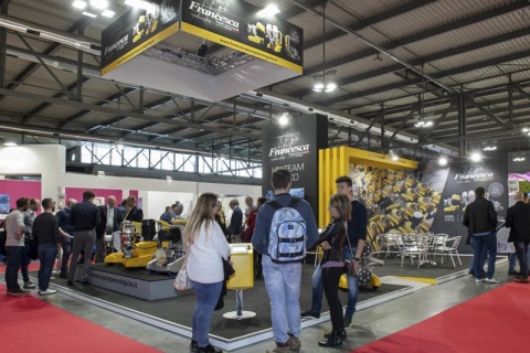 意大利米兰葡萄酒酿造及装瓶机械展览会展会现场图片