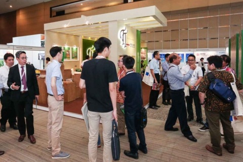 印尼亚洲烟草展览会展会现场图片