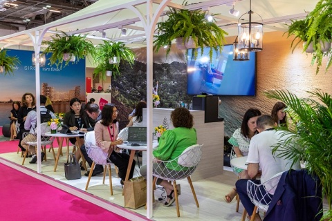 新加坡亚太豪华旅游展览会展会现场图片