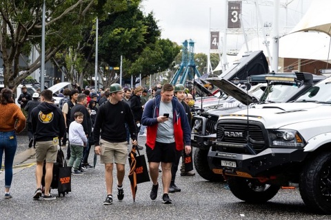 澳洲澳大利亚布里斯班越野车、钓具、户外露营用品展展会现场图片