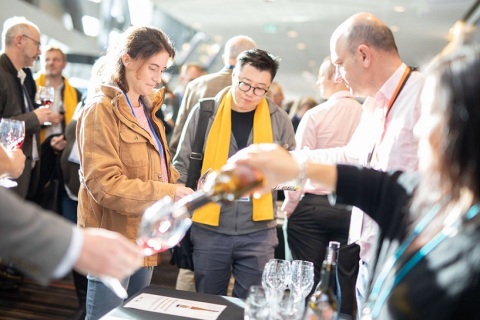 澳洲澳大利亚阿德莱德葡萄酒展览会展会现场图片