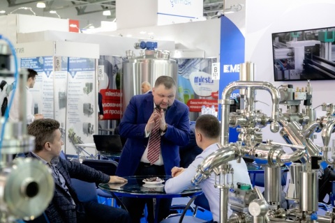 俄罗斯乳制品加工及包装设备展览会展会现场图片