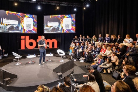 西班牙巴塞罗那商务及会奖旅游展览会展会现场图片