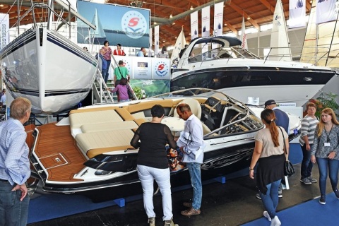 德国腓特烈水上运动展览会展会现场图片