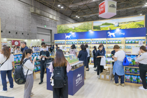 日本大阪宠物用品展览会展会现场图片