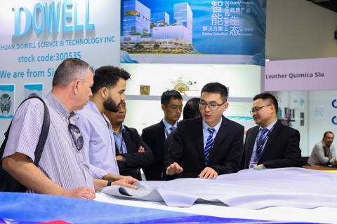 香港时尚服装及配饰展览会展会现场图片