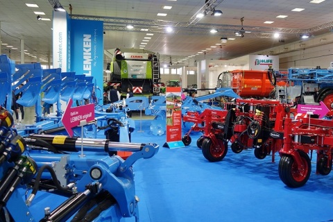 俄罗斯莫斯科农业机械展览会展会现场图片