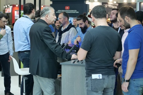 土耳其伊斯坦布尔狩猎武器、枪械展览会展会现场图片