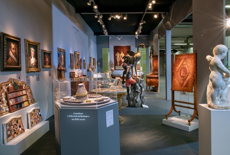 意大利摩德纳古董展览会