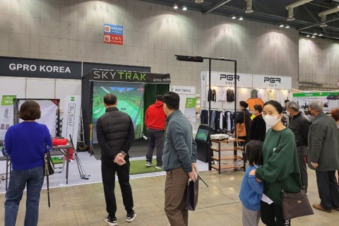 韩国高尔夫球用品展览会展会现场图片