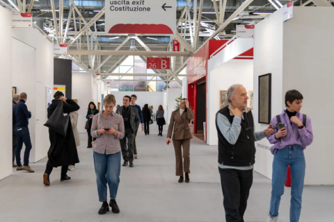 意大利博洛尼亚艺术展览会展会现场图片