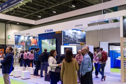 英国伦敦地理测绘展览会展会现场图片