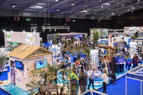 英国伯明翰宠物用品展览会展会现场图片