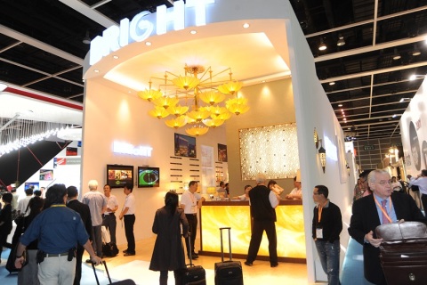 波兰华沙照明展览会LIGHT展会现场图片