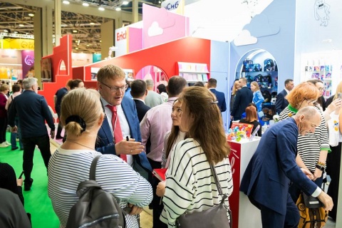 俄罗斯莫斯科孕婴童用品及玩具展览会展会现场图片