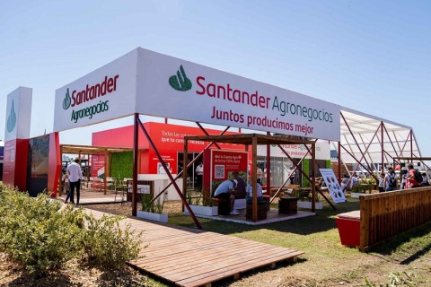 阿根廷农业、畜牧业、农业机械展览会展会现场图片