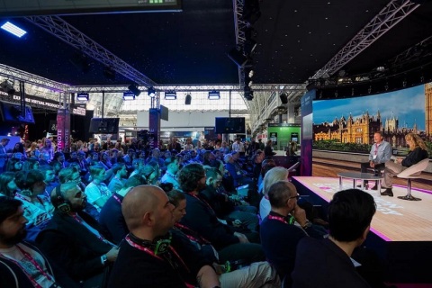 英国伦敦视听集成展览会展会现场图片