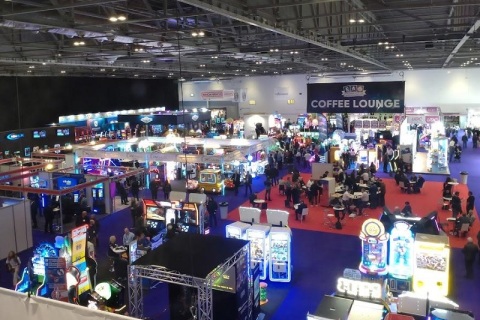 英国伦敦主题乐园游乐设备展览会展会现场图片