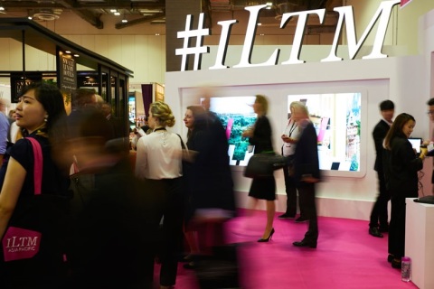 新加坡亚太豪华旅游展览会展会现场图片