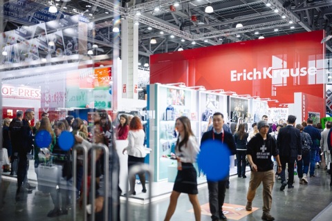 俄罗斯莫斯科文具及办公用品展览会展会现场图片