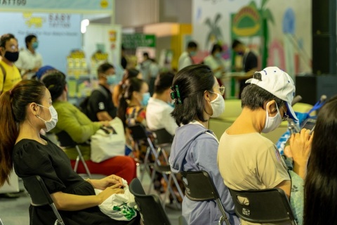 越南孕婴童、玩具展览会展会现场图片