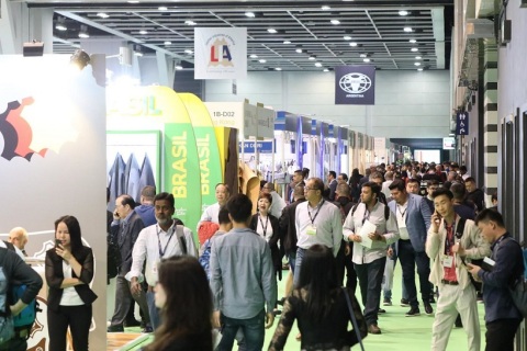 香港时尚服装及配饰展览会展会现场图片