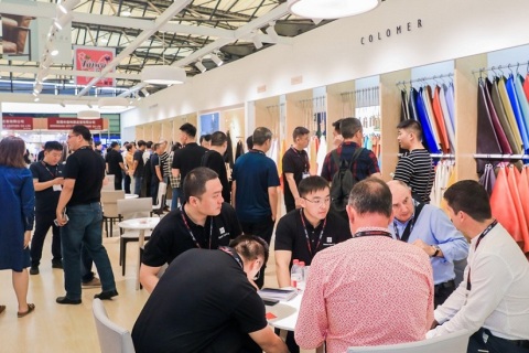 香港时尚服装及配饰展览会展会现场图片