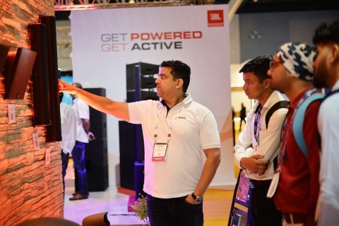 印度孟买音视频集成及视听展览会展会现场图片