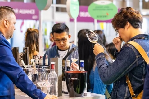 新加坡亚洲葡萄酒、红酒、烈酒展览会展会现场图片