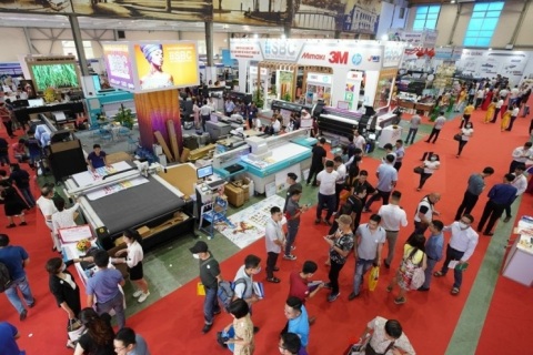 越南广告标识及设备展览会展会现场图片