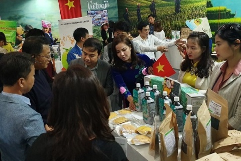 越南河内农业机械、农业技术展览会展会现场图片