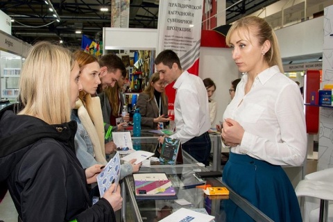 波兰印刷及广告标识展览会展会现场图片
