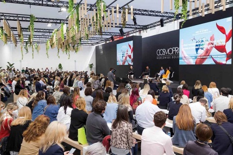 意大利博洛尼亚美容包装包材展展会现场图片