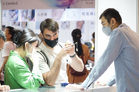 香港珠宝首饰展览会JGA展会现场图片