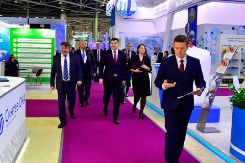 俄罗斯莫斯科化工展览会展会现场图片